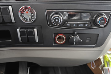 ����HOWOͳ˧ 148���� ��ʿ��6�� 4.15�׵�����ʽ�ῨͼƬ