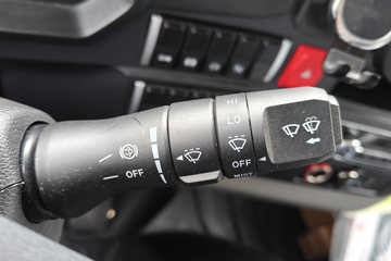 ����HOWOͳ˧ 148���� ��ʿ��6�� 4.15�׵�����ʽ�ῨͼƬ