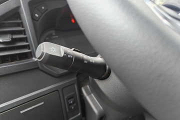 ����HOWOͳ˧ 148���� ��ʿ��6�� 4.15�׵�����ʽ�ῨͼƬ