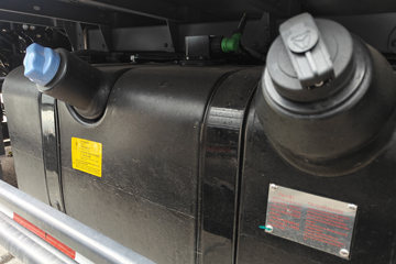 ����HOWOͳ˧ 148���� ��ʿ��6�� 4.15�׵�����ʽ�ῨͼƬ