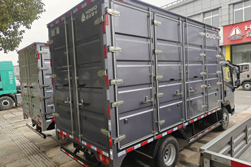 ����HOWOͳ˧ 148���� ��ʿ��6�� 4.15�׵�����ʽ�ῨͼƬ