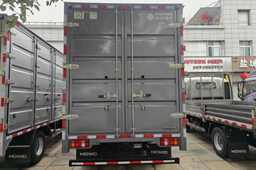 ����HOWOͳ˧ 148���� ��ʿ��6�� 4.15�׵�����ʽ�ῨͼƬ