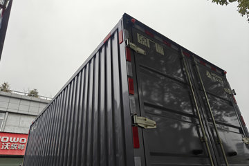 ����HOWOͳ˧ 148���� ��ʿ��6�� 4.15�׵�����ʽ�ῨͼƬ