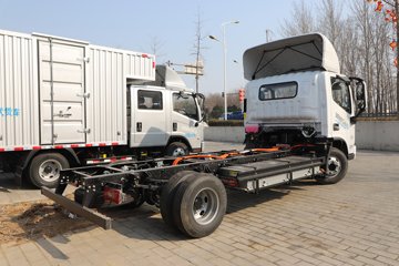 ʱ���캽G6 ��ɲ 4.14�׵��Ŵ��綯��ʽ�Ῠ ���׿�141.32kWhͼƬ