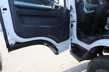 ʱ���캽G6 ��ɲ 4.14�׵��Ŵ��綯��ʽ�Ῠ ���׿�141.32kWhͼƬ