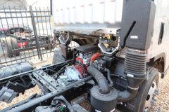 时代领航M5 2.5L柴油 150马力  万里扬5档 气刹 4.17米单排栏板轻卡