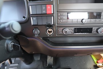 �����; F7 2.5L���� 185���� ��ʿ��8�� 4.16�׵��Ų�դʽ�ῨͼƬ
