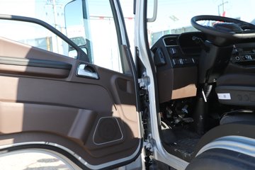 �����; F7 2.5L���� 185���� ��ʿ��8�� 4.16�׵��Ų�դʽ�ῨͼƬ