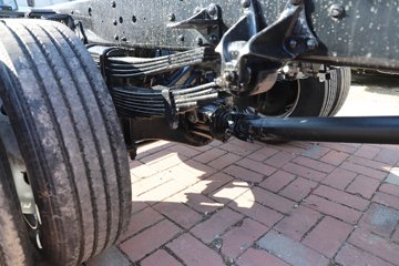 �����; F7 2.5L���� 185���� ��ʿ��8�� 4.16�׵��Ų�դʽ�ῨͼƬ