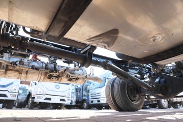 �����; F7 2.5L���� 185���� ��ʿ��8�� 4.16�׵��Ų�դʽ�ῨͼƬ