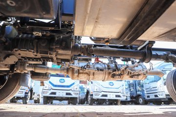 �����; F7 2.5L���� 185���� ��ʿ��8�� 4.16�׵��Ų�դʽ�ῨͼƬ
