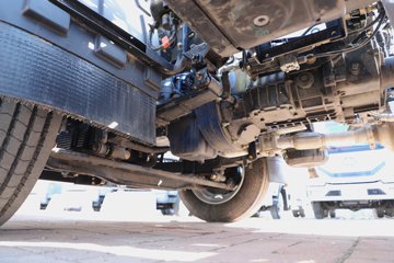 �����; F7 2.5L���� 185���� ��ʿ��8�� 4.16�׵��Ų�դʽ�ῨͼƬ