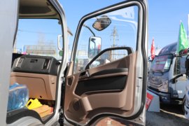 新招财虎&nbsp;载货车驾驶室                                               图片