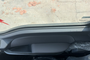 ��������HOWO TX7 PRO ��ӯ�� 6.9L���� 290���� 4X2 �й�����8�� 9.6����ʽ�ػ���ͼƬ