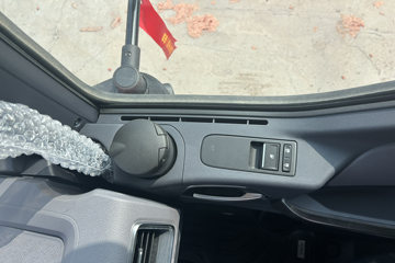 ��������HOWO TX7 PRO ��ӯ�� 6.9L���� 290���� 4X2 �й�����8�� 9.6����ʽ�ػ���ͼƬ