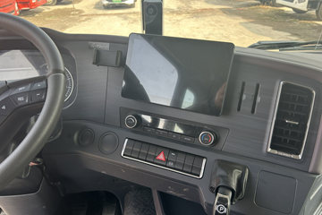 ��������HOWO TX7 PRO ��ӯ�� 6.9L���� 290���� 4X2 �й�����8�� 9.6����ʽ�ػ���ͼƬ