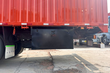 ��������HOWO TX7 PRO ��ӯ�� 6.9L���� 290���� 4X2 �й�����8�� 9.6����ʽ�ػ���ͼƬ