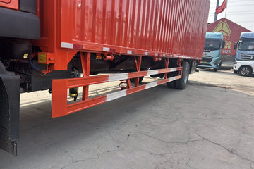 ��������HOWO TX7 PRO ��ӯ�� 6.9L���� 290���� 4X2 �й�����8�� 9.6����ʽ�ػ���ͼƬ