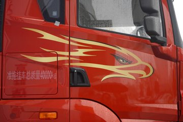 �ൺ���ӥ�� 13.2L���� 580���� 6X4 һ�����12�� ǣ����ͼƬ