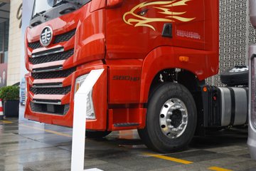 �ൺ���ӥ�� 13.2L���� 580���� 6X4 һ�����12�� ǣ����ͼƬ