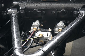 �ൺ���ӥ�� 13.2L���� 580���� 6X4 һ�����12�� ǣ����ͼƬ