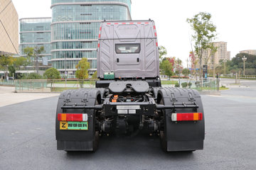 Z7&nbsp;电动牵引车外观图片