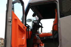 智御维科Z7 标载版 6X4 纯电动牵引车 中创新航400.61kWh 智御维科Z7 标载版 6X4 纯电动牵引车 中创新航400.61kWh