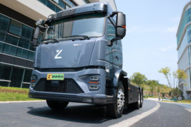 Z5&nbsp;电动牵引车外观图片