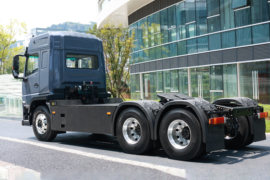 Z5&nbsp;电动牵引车外观图片