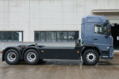 智御维科Z5 标载版 6X4 纯电动牵引车 亿纬400.61kWh 智御维科Z5 标载版 6X4 纯电动牵引车 亿纬400.61kWh