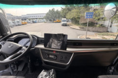 智御维科Z5 标载版 6X4 纯电动牵引车 亿纬400.61kWh 智御维科Z5 标载版 6X4 纯电动牵引车 亿纬400.61kWh