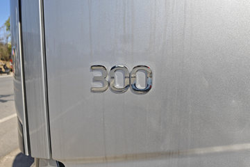 ����ŷ��H5 6.4L���� 300���� 4X2 ��ʿ��8�� 6.8�ײ�դʽ�ػ���ͼƬ