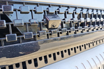 ����ŷ��H5 6.4L���� 300���� 4X2 ��ʿ��8�� 6.8�ײ�դʽ�ػ���ͼƬ