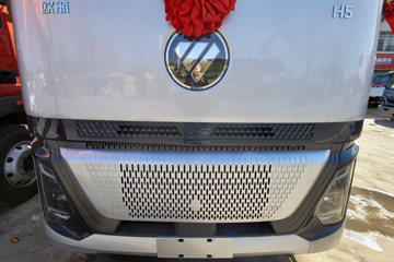 ����ŷ��H5 6.4L���� 300���� 4X2 ��ʿ��8�� 6.8�ײ�դʽ�ػ���ͼƬ