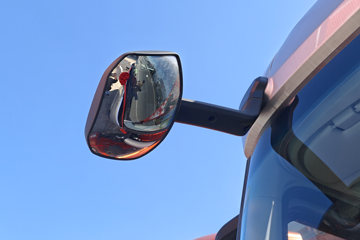 ����ŷ��H5 6.4L���� 300���� 4X2 ��ʿ��8�� 6.8�ײ�դʽ�ػ���ͼƬ