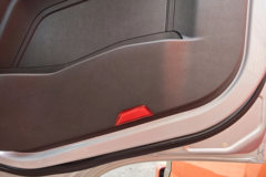 福田欧航H5 6.4L柴油 300马力 4X2 法士特8档 6.8米仓栅式载货车 福田欧航H5 6.4L柴油 300马力 4X2 法士特8档 6.8米仓栅式载货车