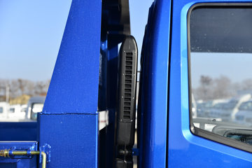 ��������GK3 2L���� 140���� 4X2 ��ʿ��8�� 2.8����ж��ͼƬ