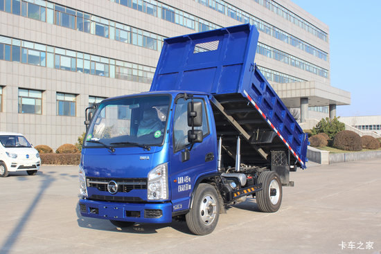 ��������GK3 2L���� 140���� 4X2 ��ʿ��8�� 2.8����ж��