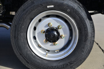 ��������GK3 2L���� 140���� 4X2 ��ʿ��8�� 2.8����ж��ͼƬ