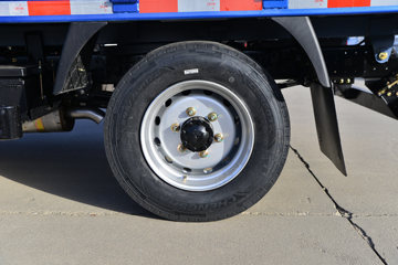 ��������GK3 2L���� 140���� 4X2 ��ʿ��8�� 2.8����ж��ͼƬ