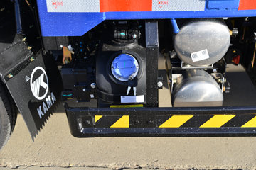 ��������GK3 2L���� 140���� 4X2 ��ʿ��8�� 2.8����ж��ͼƬ