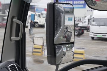 ����Ǭ��K6 2.5L���� 185���� ��ʿ��8�� 4.17�׵��������ῨͼƬ