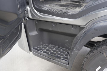 ����Ǭ��K6 2.5L���� 185���� ��ʿ��8�� 4.17�׵��������ῨͼƬ