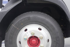 东风乾坤K6 2.5L柴油 185马力 法士特8档 4.17米单排栏板轻卡 东风乾坤K6 2.5L柴油 185马力 法士特8档 4.17米单排栏板轻卡