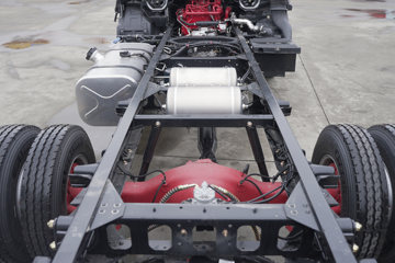 ����Ǭ��K6 2.5L���� 185���� ��ʿ��8�� 4.17�׵��������ῨͼƬ