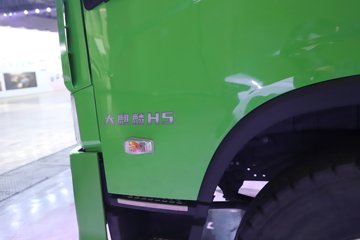 ����Ծ�������� 4.2L���� 200���� 4X2 ��ʿ��8�� 4.2����ж��ͼƬ