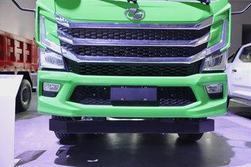 ����Ծ�������� 4.2L���� 200���� 4X2 ��ʿ��8�� 4.2����ж��ͼƬ