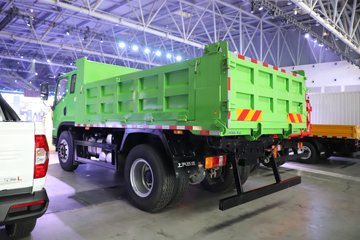 ����Ծ�������� 4.2L���� 200���� 4X2 ��ʿ��8�� 4.2����ж��ͼƬ