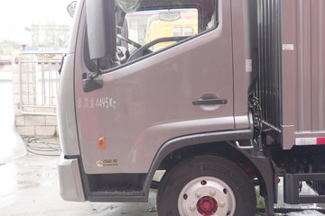 ����Ǭ��K6 2.5L���� 185���� ��ʿ��8�� 4.17�׵�����ʽ�ῨͼƬ