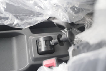 ����Ǭ��K6 2.5L���� 185���� ��ʿ��8�� 4.17�׵�����ʽ�ῨͼƬ